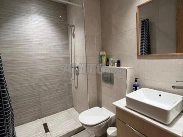 Appartement à louer 70 m² à Zenata