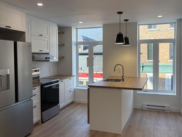Appartement à Louer 72 côte du passage, Desjardins Lévis 12 photos | Logis Québec