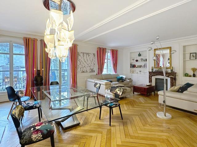 Appartement à louer 7 pièces