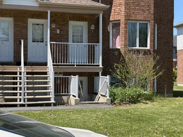 Appartement à Louer 7, rue de l’Astre, Hull Gatineau 7 photos | Logis Québec