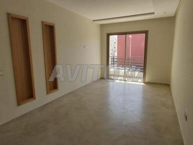 Appartement à louer 84 m² à Dar Bouazza