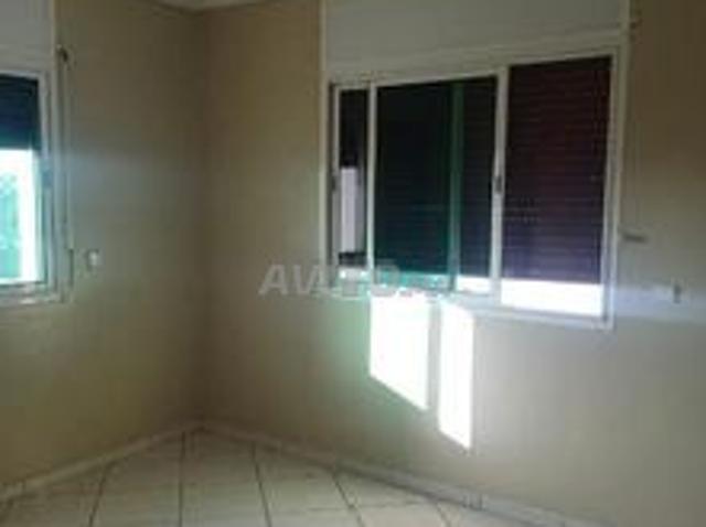 Appartement à louer 87 m² à Temara