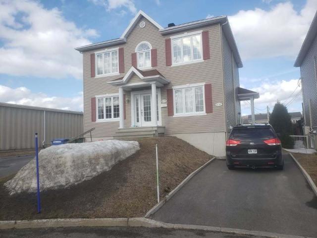 Appartement à Louer 8081 rue des Tamias, Charlesbourg Québec 43 photos | Logis Québec