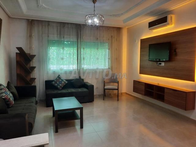 Appartement à louer 80 m² à Doha Val fleuri