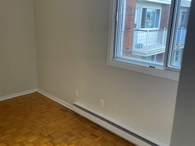 Appartement à Louer 80 Rue Pearson Gatineau J9H 4K3, Aylmer Gatineau 8 photos | Logis Québec