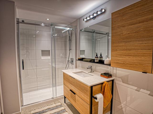 Appartement à Louer 8205 Ave du Cirque Montréal, Villeray/Saint Michel/Parc Extension Montréal 10 photos | Logis Québec