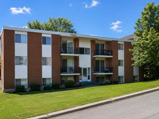 Appartement à Louer 83 Rue Lucien Brault, Hull Gatineau 8 photos | Logis Québec