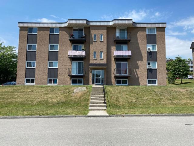 Appartement à Louer 94 Rue Wellington, Granby 1 photos | Logis Québec