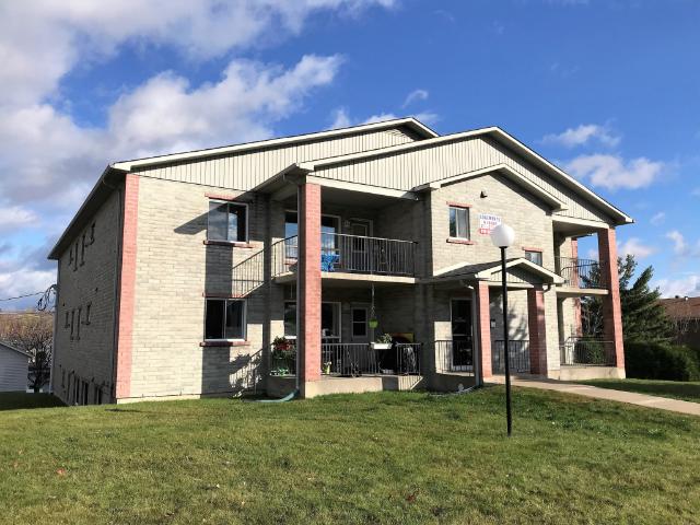 Appartement à Louer 961 rue de l'Habitat, Mont Bellevue Sherbrooke 10 photos | Logis Québec