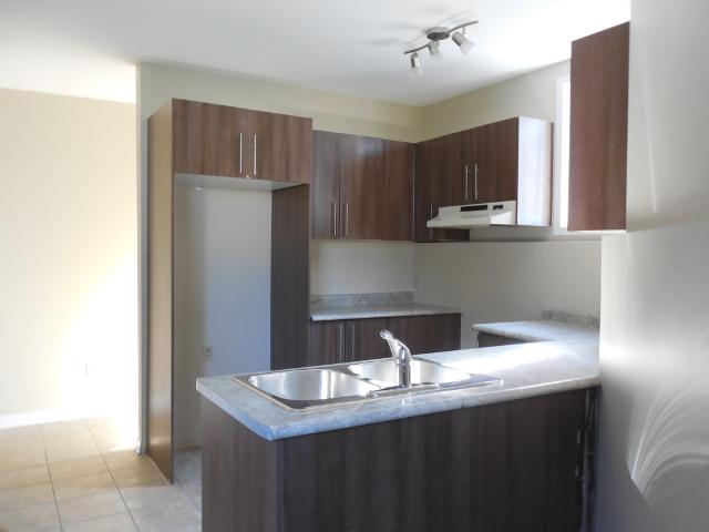 Appartement à Louer 967B Rue Notre Dame, Gatineau Gatineau 7 photos | Logis Québec