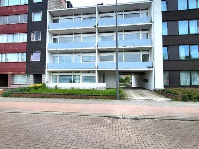 Appartement à rénover AVEC garage