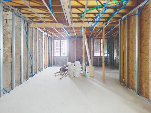 Appartement à rénover dans maison de ville idéal investisseur