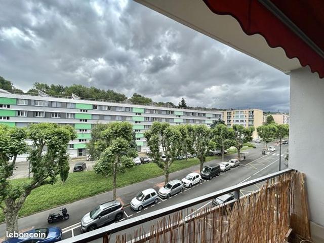 Appartement à rénover de 77m2 Garage et place de parking Saint Chamond, Boulevard Joannon