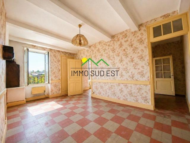 Appartement à rénover Pont d'Aubenas