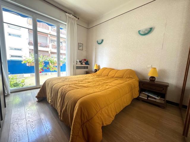 Appartement 2pieces Antibes centre carré d'or/ secteur Albert 1e