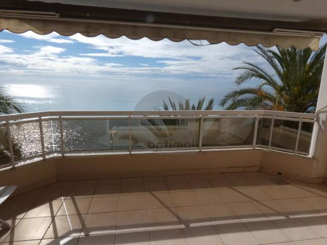 MENTON / 2 P BORD ET FACE MER RARE