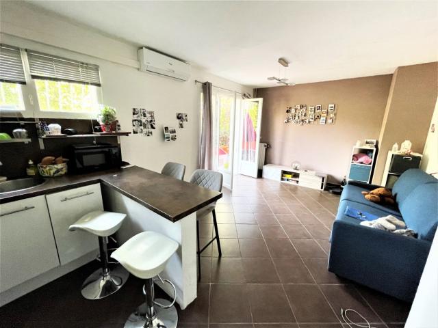 NICE OUEST Bas Sainte Marguerite, 2 PIECES, Rez de jardin, 45 m²
