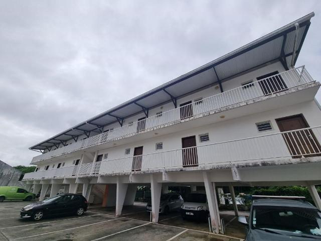 VENTE: appartement F2 50 m² à CAYENNE