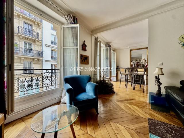 PARIS 5è Val de Grâce: 2 chambres Charme de l'ancien Exclus
