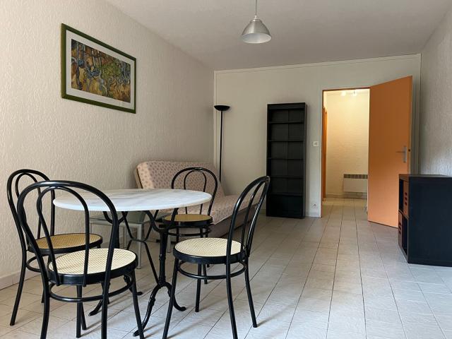 Appartement Avignon 2 pièce s 46 m2