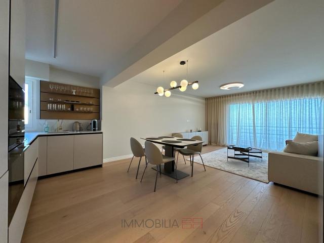 Appartement 3 pièces rénové avec magnifique vue mer + cave et ga