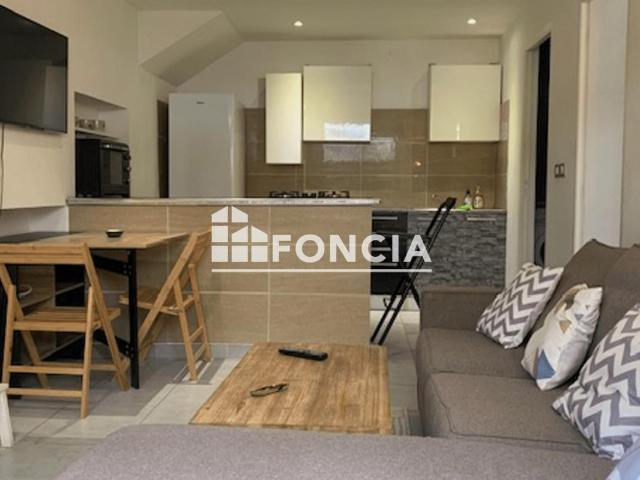 APPARTEMENT en REZ DE CHAUSSE CENTRE VILLE CAVALAIRE SUR MER I