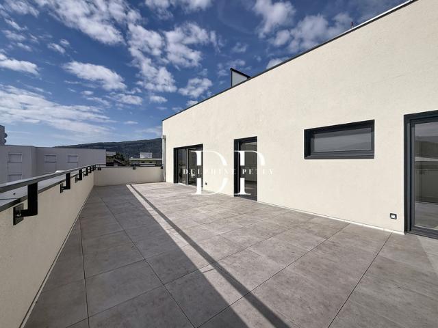 appartement à vendre 4 pièces de 109,12 m2 AMBILLY 74