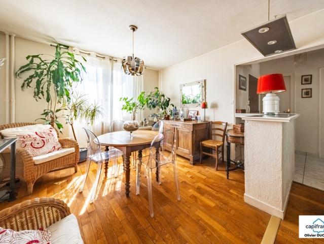Appartement à vendre 4 pièces DIJON 21 à proximité des Allées du Parc