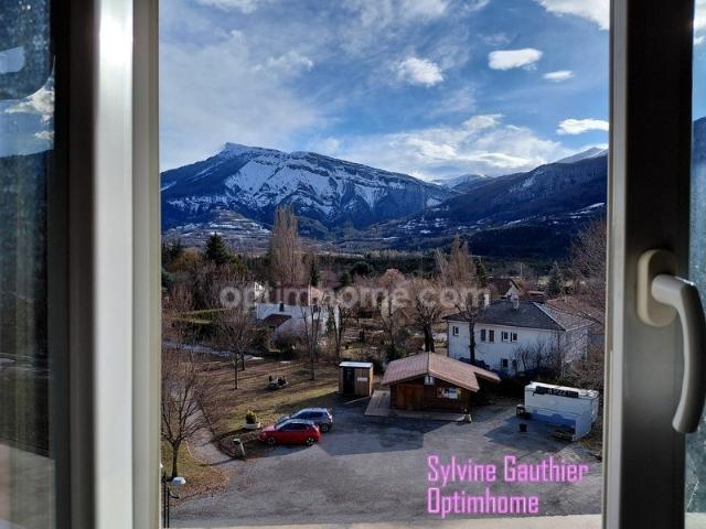 Appartement à vendre 4 pièces LA ROCHE DES ARNAUDS 05