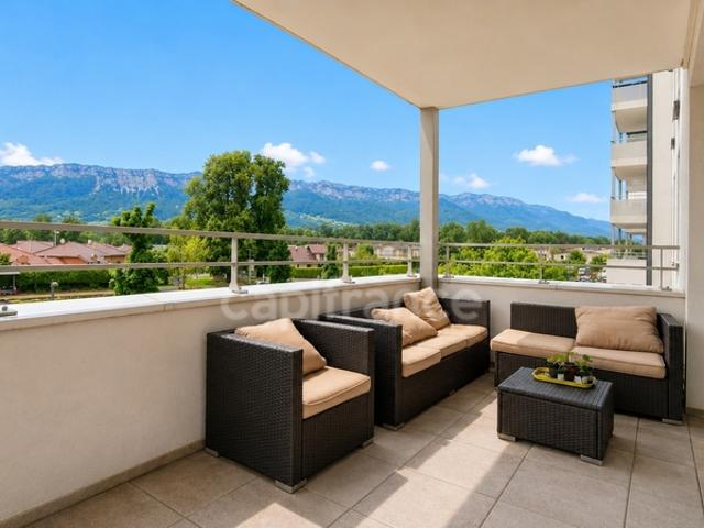 Appartement à vendre 4 pièces SAINT GENIS POUILLY 01