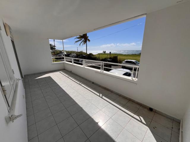 Appartement à vendre 4 pièces SAINTE SUZANNE 974 Vue océan