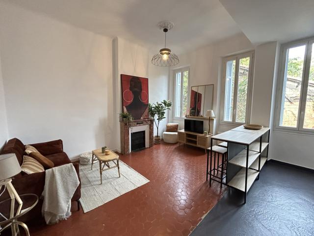 Appartement 64 m2 Marseille 4ème