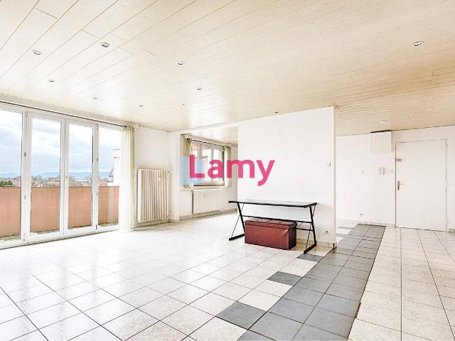 Appartement 5 pièces avec balcon et garage