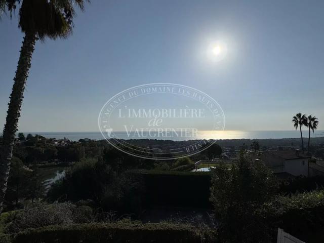 VENTE HAUTS DE VAUGRENIER APPARTEMENT 3 PIECES 790 000. €