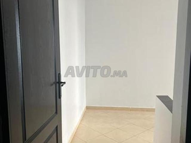 Appartement à vendre 57 m² à Dar Bouazza