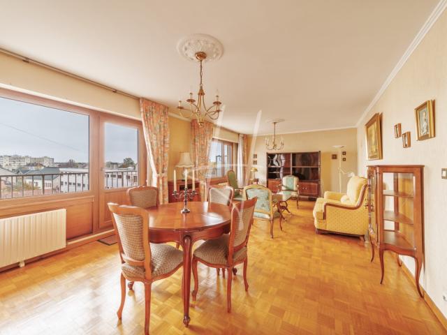 METZ: Lumineux F5 3 chambres avec Balcon