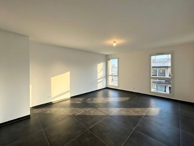 Appartement à vendre 5 pièces traversant ANNEMASSE 74