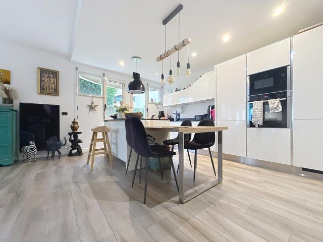 Appartement à vendre 5 pièces FERNEY VOLTAIRE 01