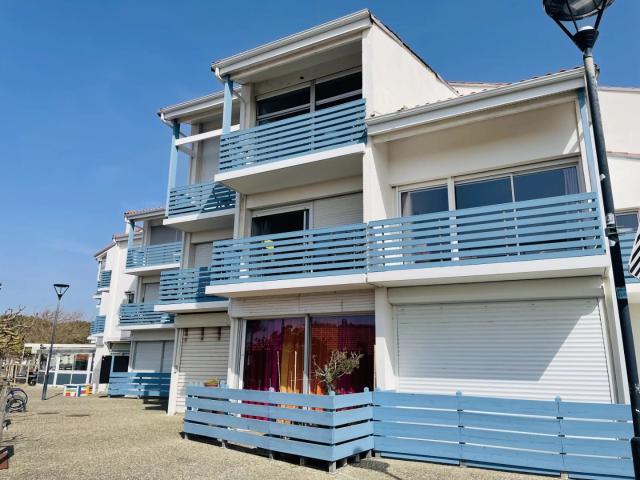 APPARTEMENT T3 AVEC MEZZANINE EN TRES BON ETAT