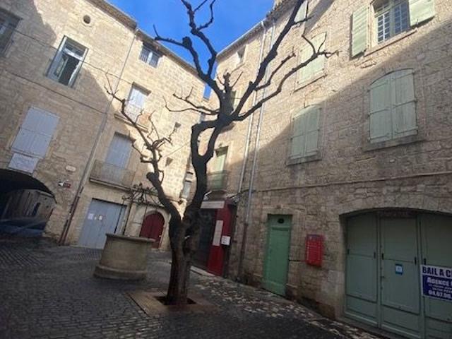 Bel appartement T2/3 CV PEZENAS