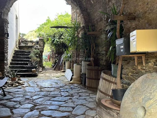A VENDRE MAISON DE VILLAGE OLMETA DI CAPICORSO