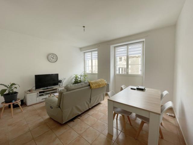 APPARTEMENT T2
