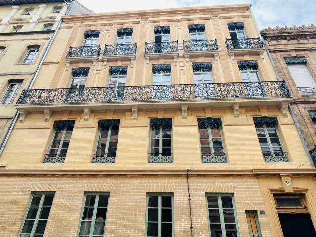 Appartement de type 2 de 55 m² 3ème étage avec balcons individue