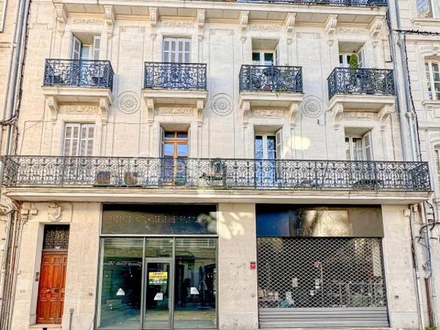 Appartement rue carnot, 100 m2, beaucoup de cachet