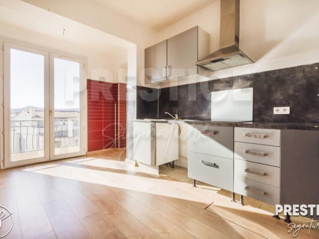 Appartement 4 pièces de 115 m²,vue mer, plein sud, climatisé, a