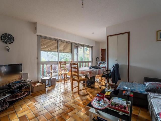 VENTE: appartement 2 pièces 46 m² à PARENTIS EN BORN