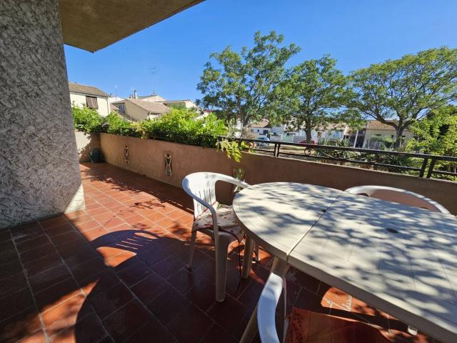 Aigues Mortes appartement P4 avec jardin