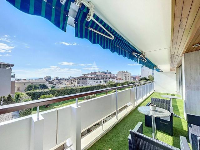 Cannes, Forville, appartement 5 pièces 141 m² terrasse cave par