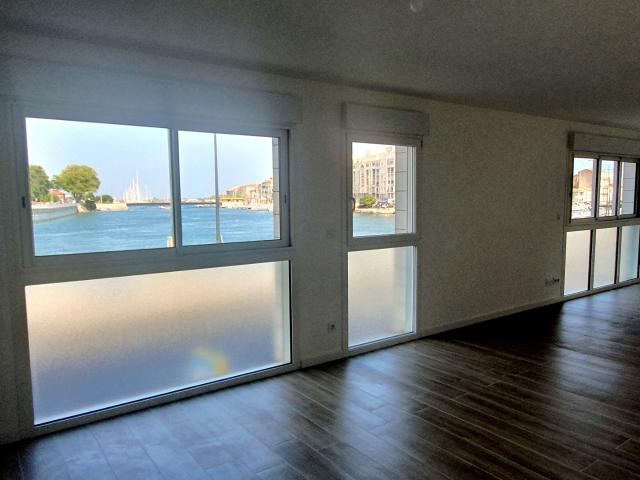 34200 Sète T3 70m2 quai Bost