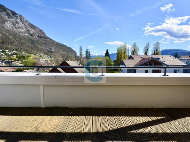 Appartement Attique Annecy Le Vieux